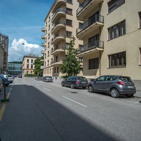 Apartman Cozy In The Heart Of *